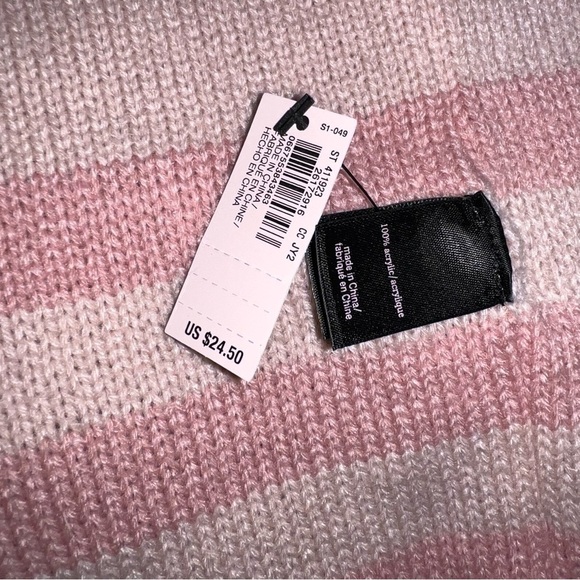 NWT Victoria's Secret Signature Pink and Black Stripe Reversible Beanie - Picture 5 of 11